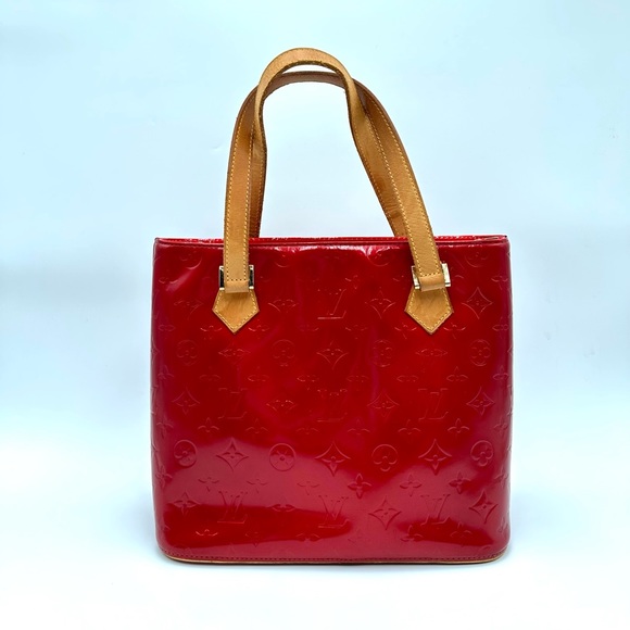 Authentic Louis Vuitton Red Houston Vernis Leather Tote Bag - Picture 3 of 16
